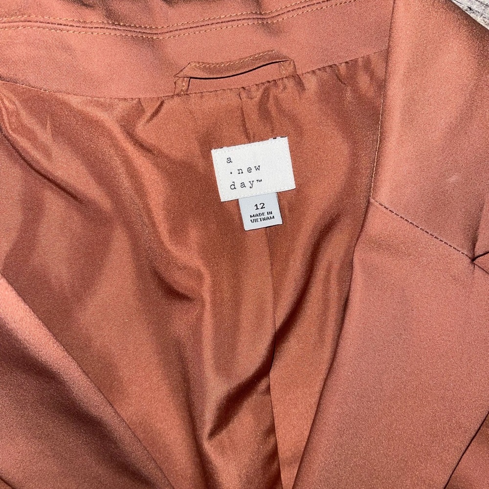 Long sleeve button-front blazer - Picture 3 of 3